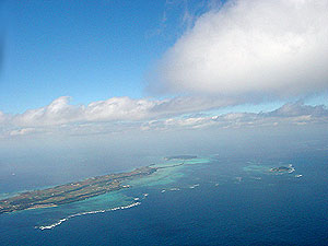 Острова Мияко с птичьего полета // Nothern part of Miyako Island - Ikema Island - Oogami Island